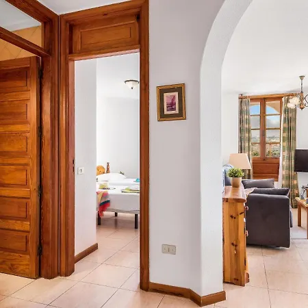 Апартаменты 665 Parque Santiago 2, Sea Front, Wifi Плая-де-лас-Америкас