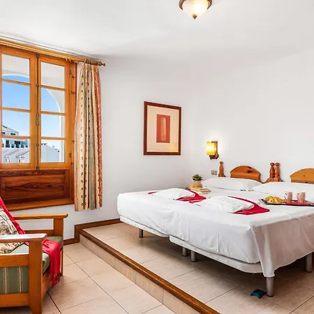 665 Parque Santiago 2, Sea Front, Wifi